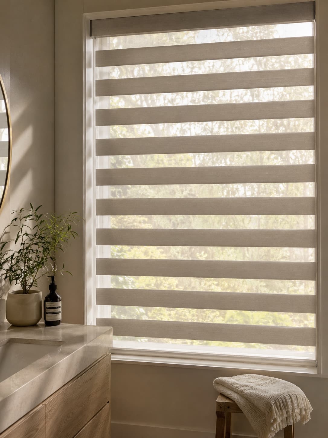 Sheer and solid bands filtering light